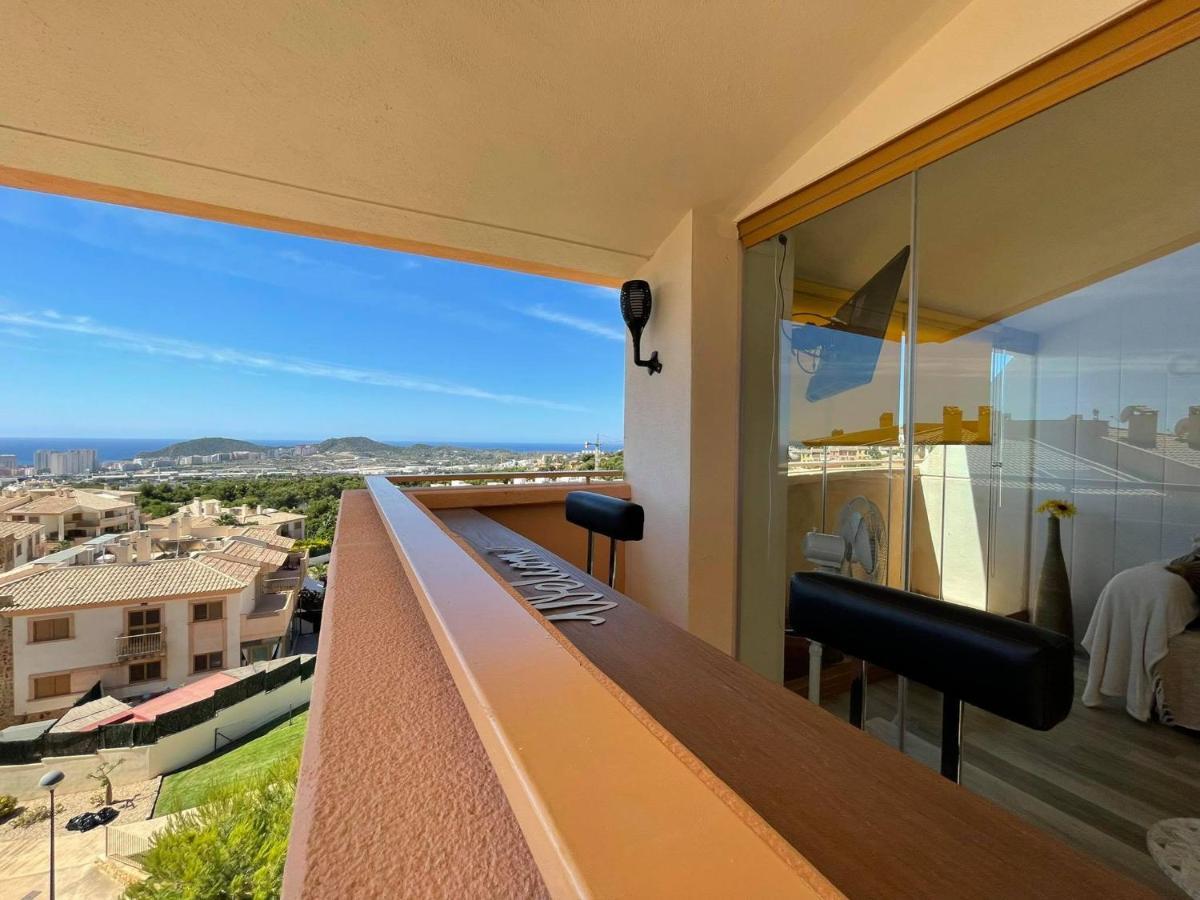 2 Bed Penthouse Apartment - Sea Views - Sleeps 4 Finestrat Exteriör bild